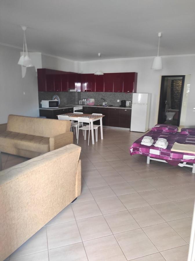 Moiras Apartments Lefkada City Bagian luar foto