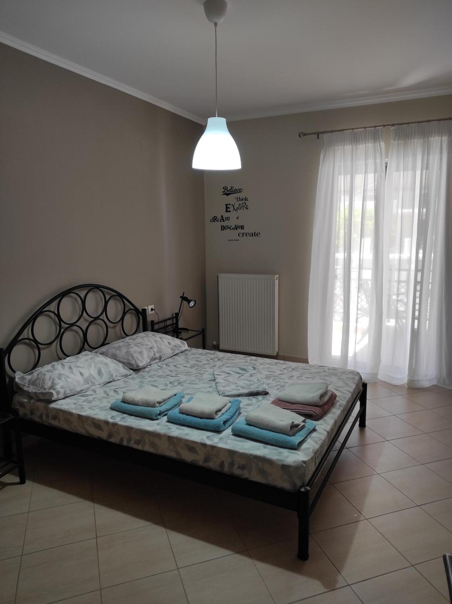Moiras Apartments Lefkada City Ruang foto