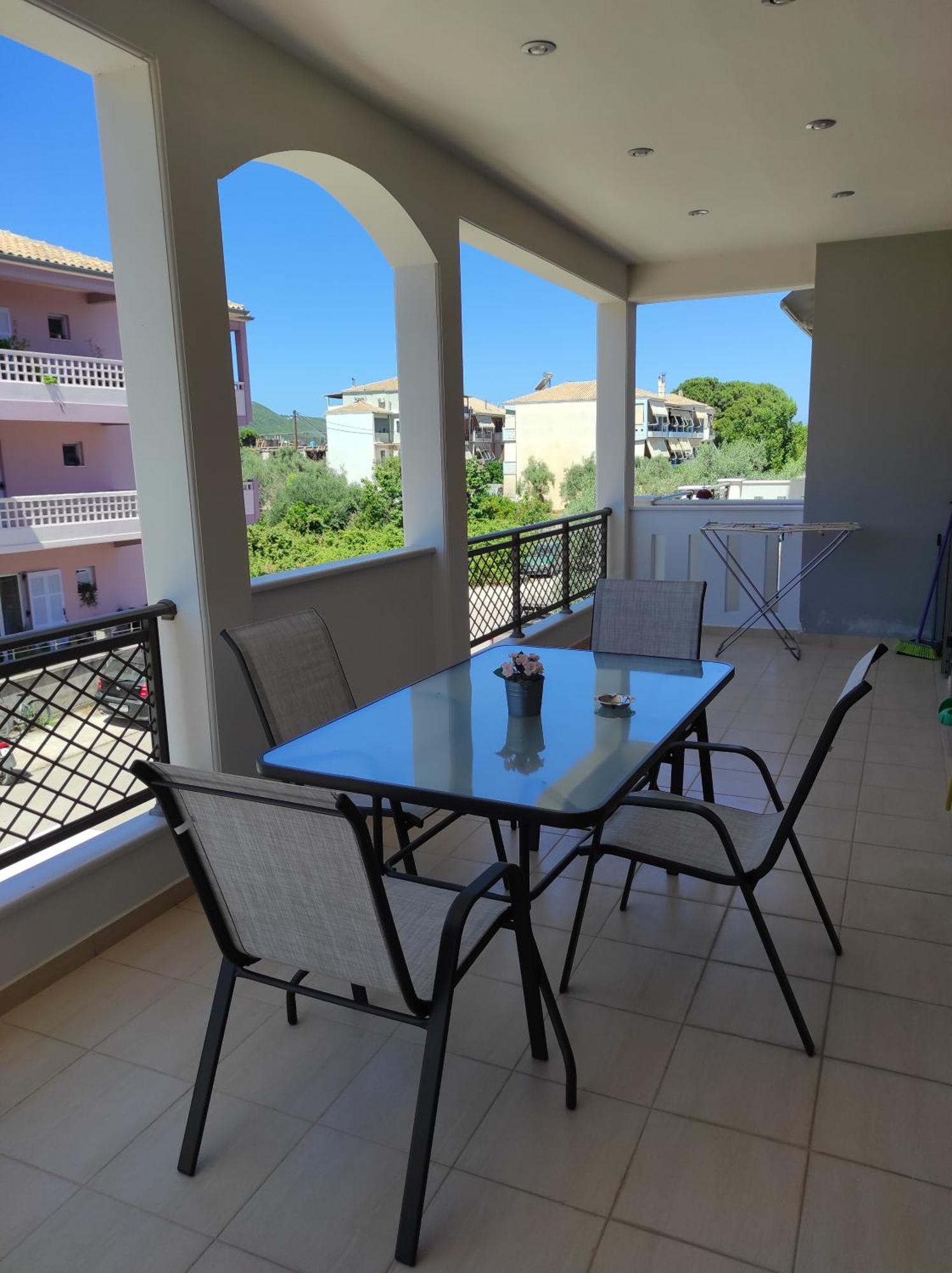 Moiras Apartments Lefkada City Ruang foto