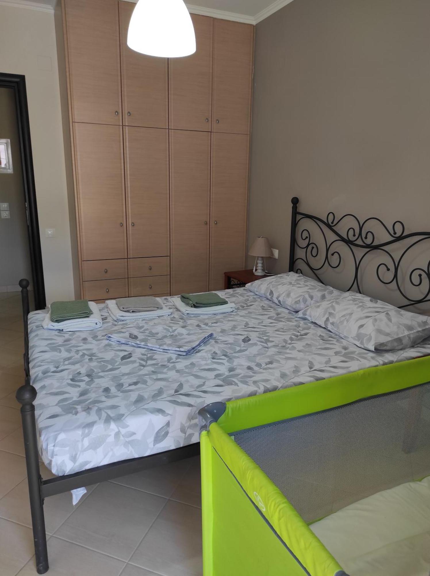 Moiras Apartments Lefkada City Ruang foto