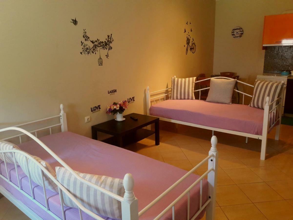Moiras Apartments Lefkada City Bagian luar foto
