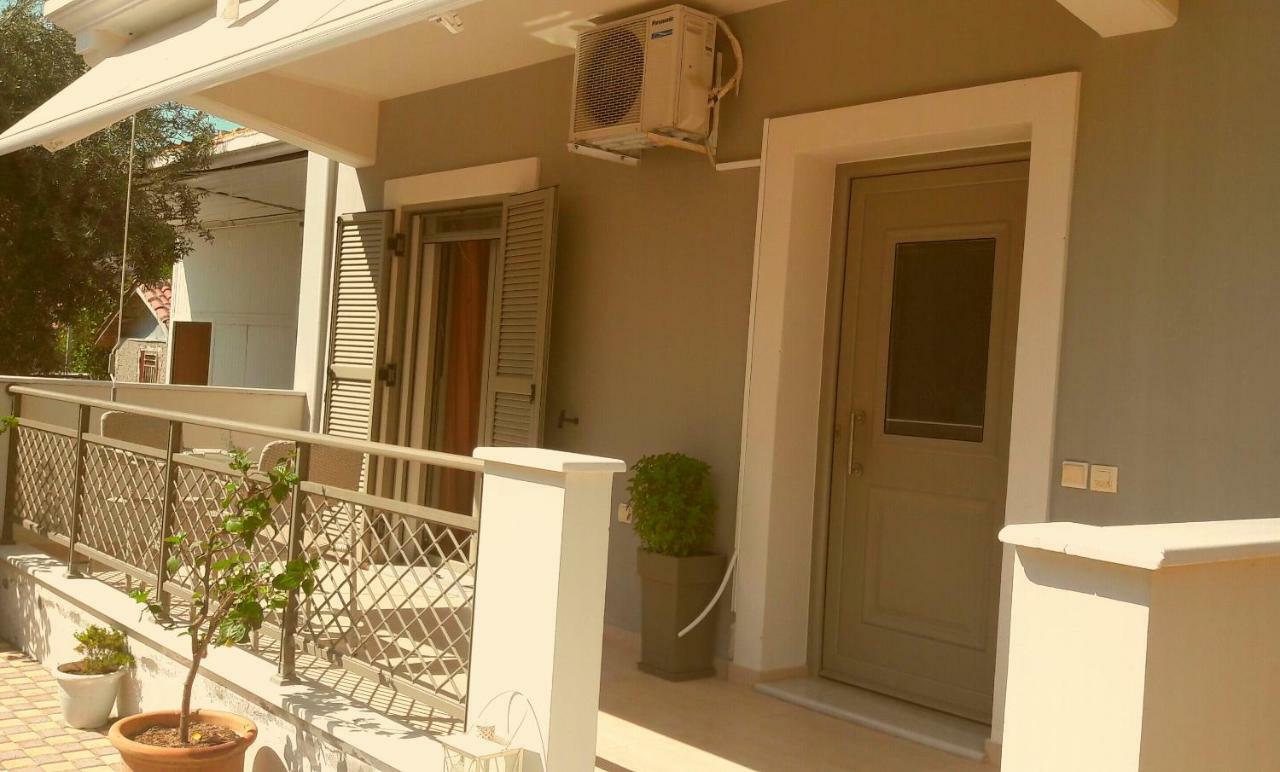 Moiras Apartments Lefkada City Bagian luar foto